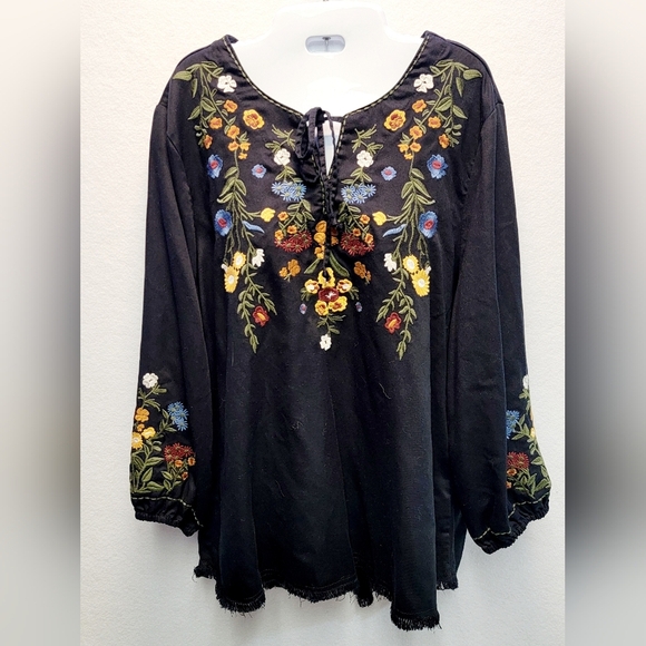 REBA Women'sSizeXL 3/4 Split V-neck Floral Embroidered Peasant Tunic - Picture 11 of 12